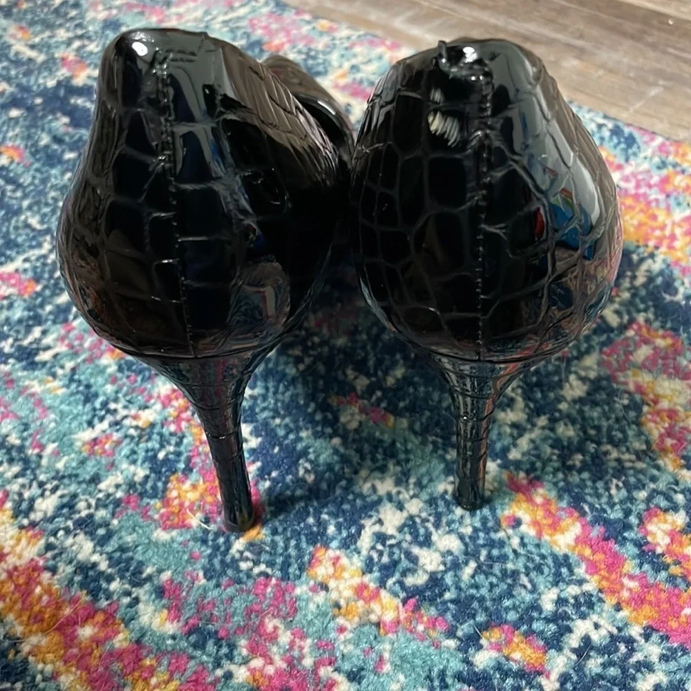 Jeffrey Campbell Pelara Black Patent Pointed Toe Pump Croco